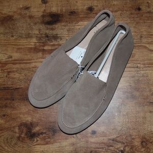 Womens  Mila Suede Flats (Taupe)